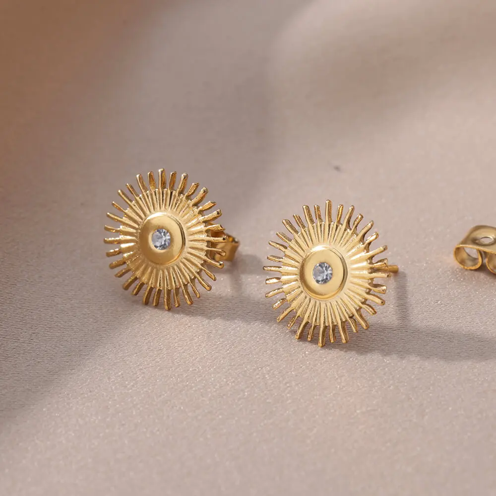 Elevate style: Vintage Sun Earrings, geometric allure for women - Image 4