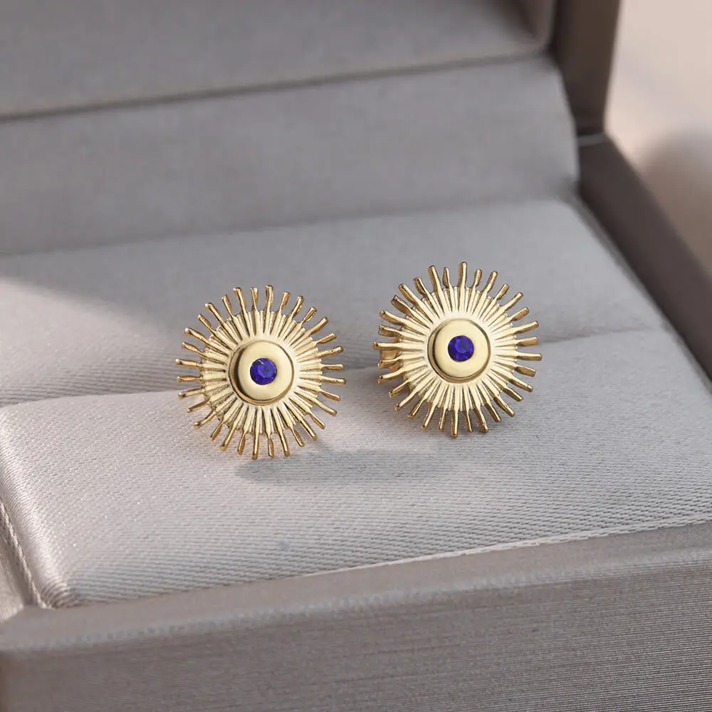 Elevate style: Vintage Sun Earrings, geometric allure for women - Image 6